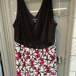 Dress Barn Dress w/embellishments 🦋